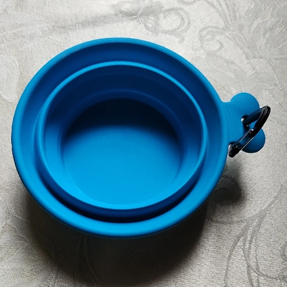 Collapsible Travel Pet Water, Food, Treat Bowl With Clip NEW wo Tag